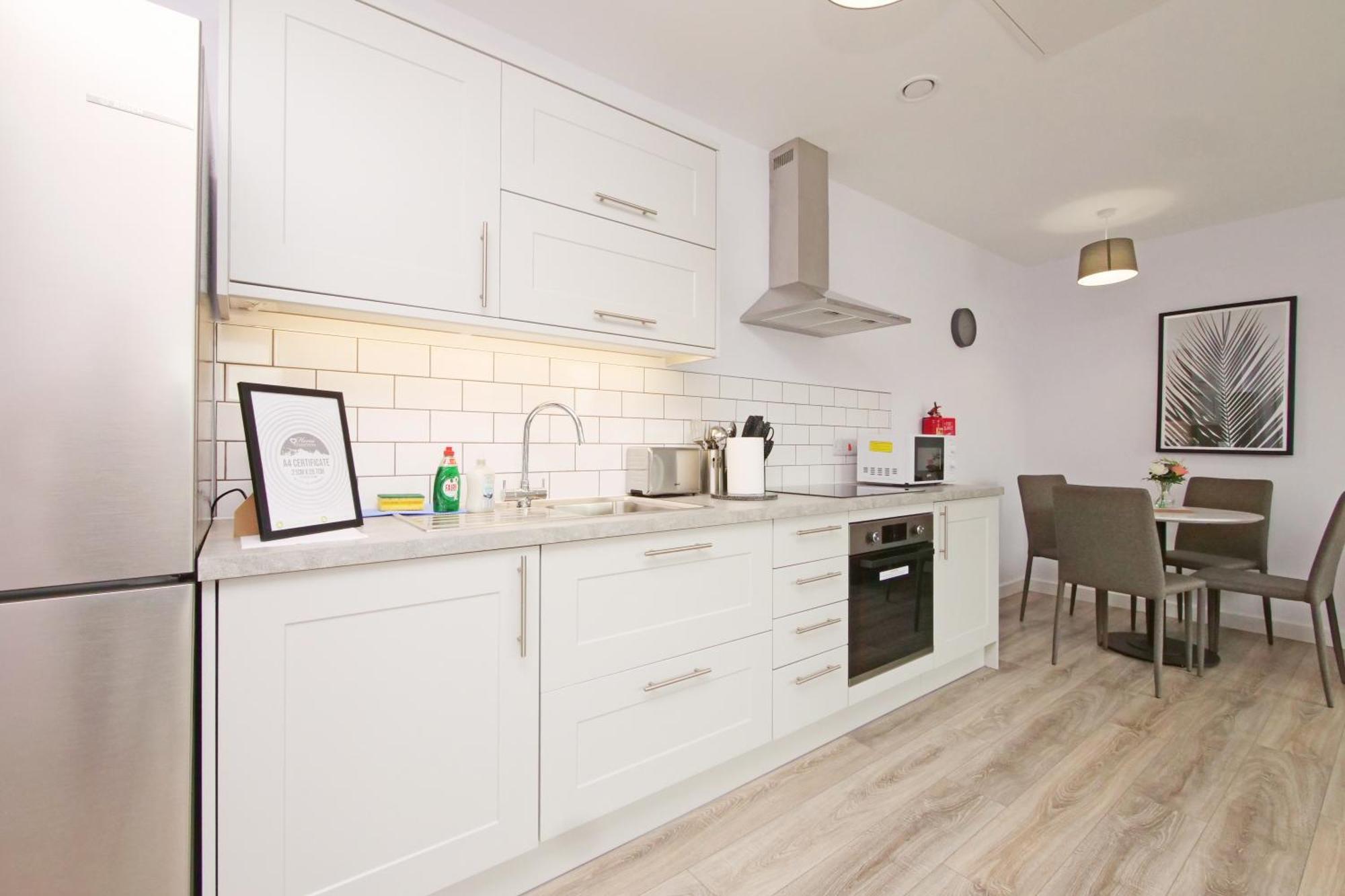 Apartment 46 Luna With Free Parking York Exterior photo